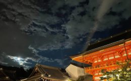 八坂神社の南楼門