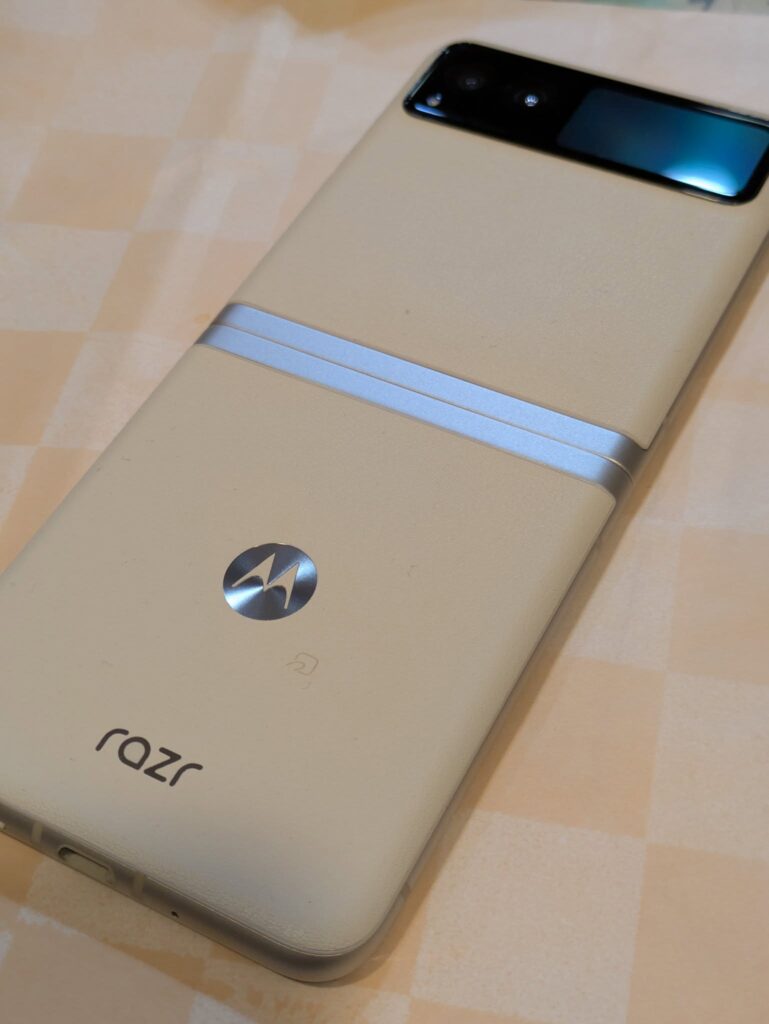 MOTO RAZR40
